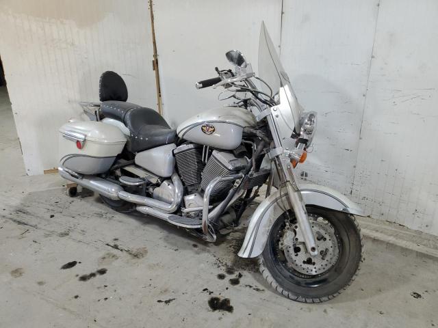 2005 VICTORY MOTORCYCLES TOURING, 