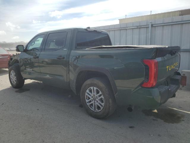 5TFLA5AB9NX014484 - 2022 TOYOTA TUNDRA CREWMAX SR GREEN photo 2