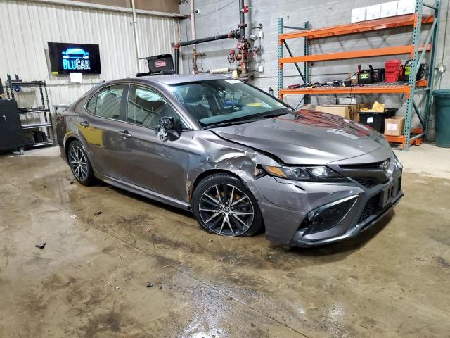 4T1G11AK5PU151271 - 2023 TOYOTA CAMRY SE NIGHT SHADE GRAY photo 4
