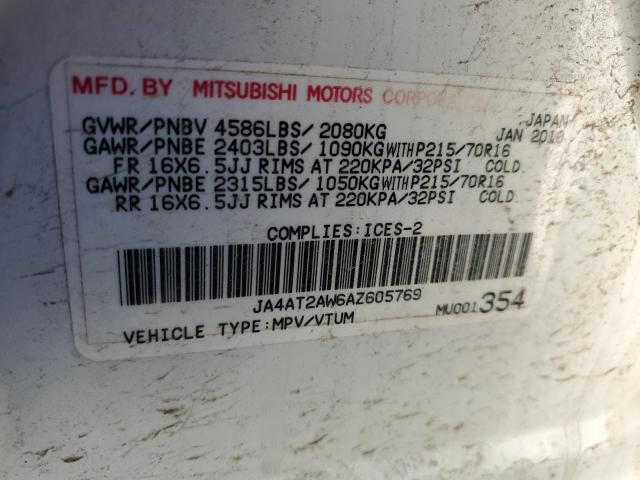 JA4AT2AW6AZ605769 - 2010 MITSUBISHI OUTLANDER ES WHITE photo 13