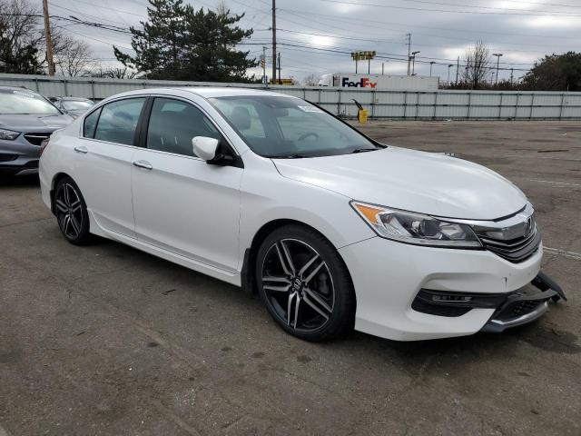 1HGCR2F61GA044461 - 2016 HONDA ACCORD SPORT WHITE photo 4