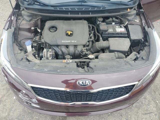 3KPFK4A71HE150967 - 2017 KIA FORTE LX MAROON photo 11