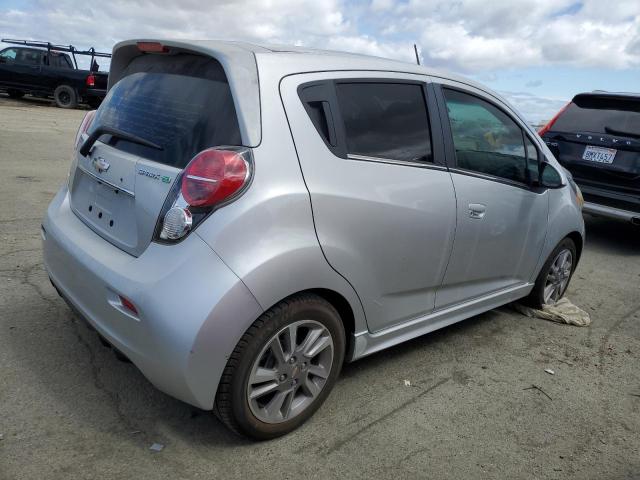 KL8CK6S06EC400117 - 2014 CHEVROLET SPARK EV 1LT SILVER photo 3