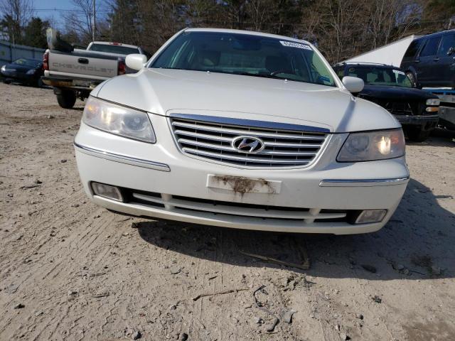 KMHFC46F07A155586 - 2007 HYUNDAI AZERA SE WHITE photo 5