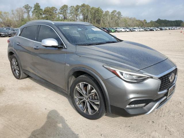 SJKCH5CR1HA034416 - 2017 INFINITI QX30 BASE GRAY photo 4