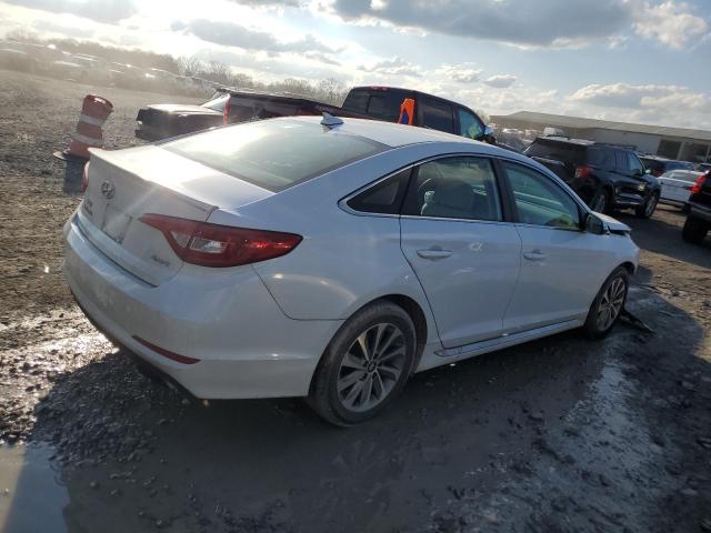 5NPE34AF8HH531095 - 2017 HYUNDAI SONATA SPORT WHITE photo 3