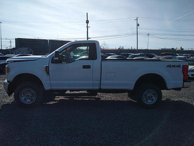 1FTRF3B63KED86251 - 2019 FORD F350 SUPER DUTY WHITE photo 12