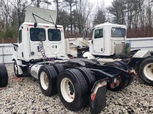 3AKJHLDR9NSNT3569 - 2022 FREIGHTLINER CASCADIA 1 WHITE photo 3