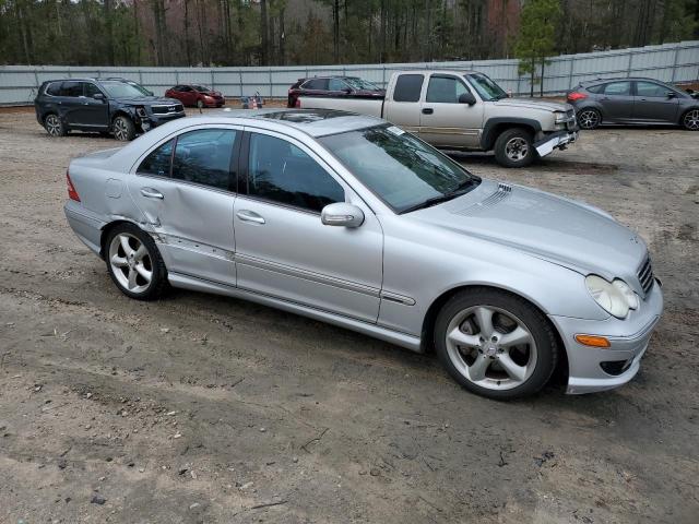 WDBRF52H46E022650 - 2006 MERCEDES-BENZ C 230 SILVER photo 4