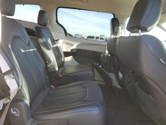 2C4RC1BG6NR211814 - 2022 CHRYSLER PACIFICA TOURING L WHITE photo 11