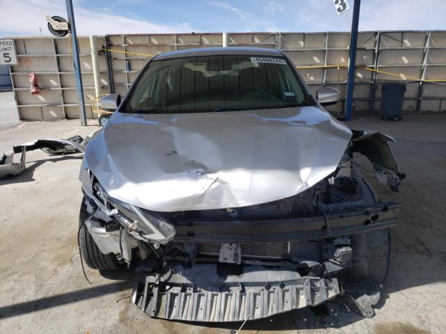 3N1AB7AP1KY205468 - 2019 NISSAN SENTRA S SILVER photo 5