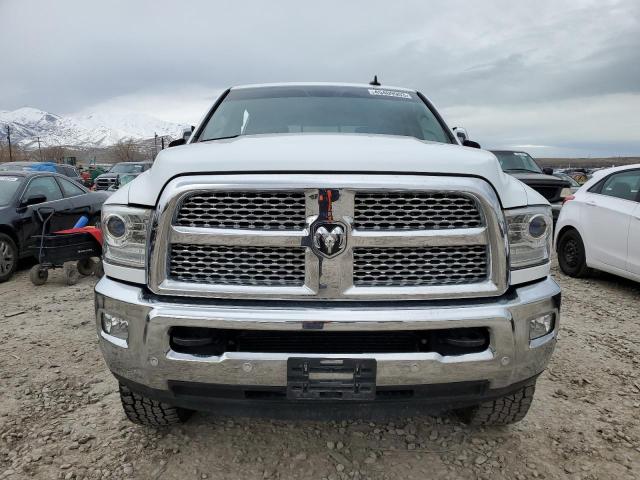 3C6UR5FL5HG759358 - 2017 RAM 2500 LARAMIE WHITE photo 5