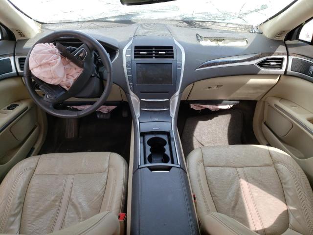 3LN6L2G97DR826993 - 2013 LINCOLN MKZ WHITE photo 8