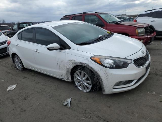 KNAFX4A82F5291711 - 2015 KIA FORTE EX WHITE photo 4