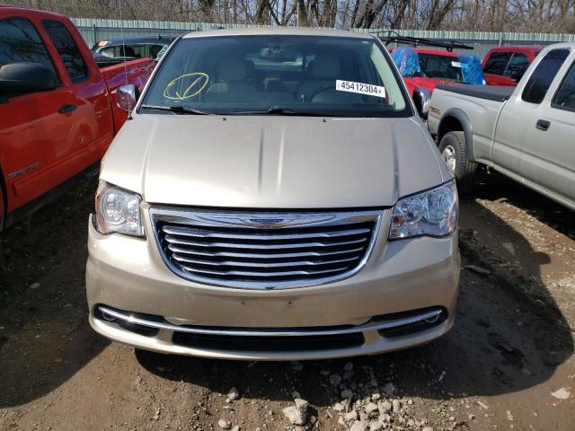 2C4RC1CG7DR511214 - 2013 CHRYSLER TOWN & COU TOURING L BEIGE photo 5
