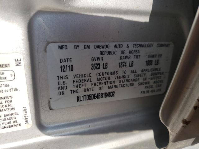 KL1TD5DE4BB184832 - 2011 CHEVROLET AVEO BASE LS 银色 照片 12