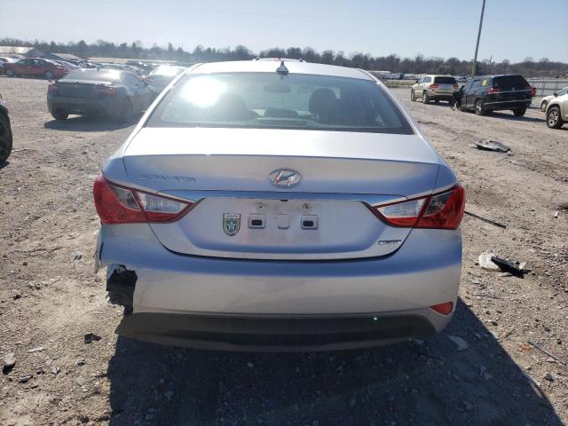 5NPEC4AC8EH842155 - 2014 HYUNDAI SONATA SE SILVER photo 6