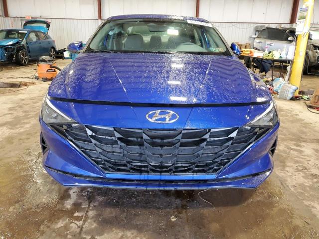 KMHLM4AG4PU618019 - 2023 HYUNDAI ELANTRA SEL BLUE photo 5