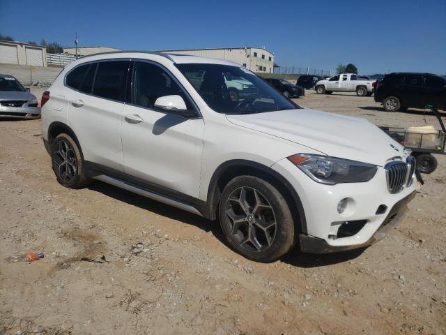 WBXHT3C31J5L31971 - 2018 BMW X1 XDRIVE28I WHITE photo 4