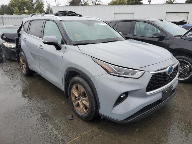 5TDABRCH9NS540813 - 2022 TOYOTA HIGHLANDER HYBRID XLE GRAY photo 4