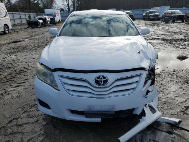 4T4BF3EK1BR173414 - 2011 TOYOTA CAMRY BASE WHITE photo 5