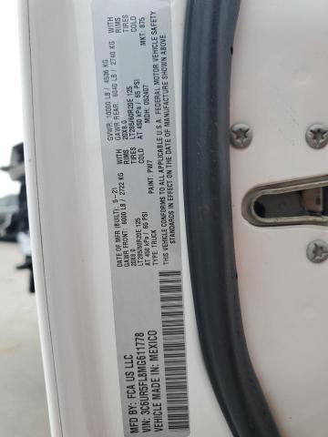 3C6UR5FL8MG611778 - 2021 RAM 2500 LARAMIE WHITE photo 13