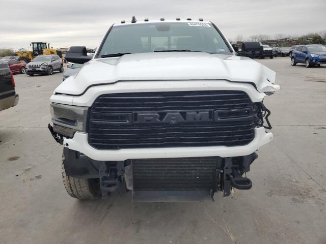 3C6UR5FL8MG611778 - 2021 RAM 2500 LARAMIE WHITE photo 5