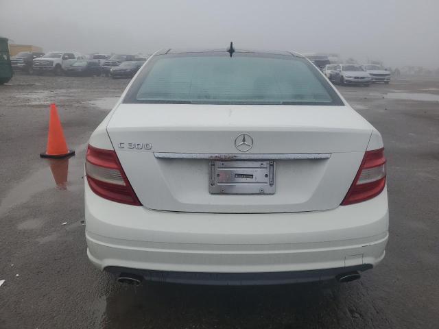 WDDGF54X89R058101 - 2009 MERCEDES-BENZ C 300 WHITE photo 6