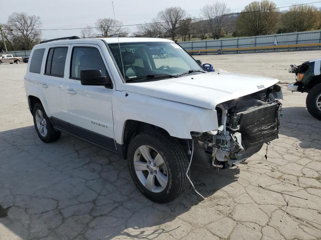 1C4NJRFB8FD303741 - 2015 JEEP PATRIOT LATITUDE WHITE photo 4