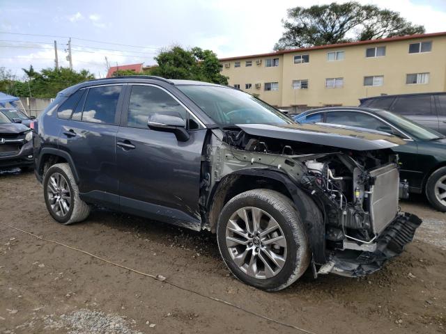 2T3C1RFV6NC184236 - 2022 TOYOTA RAV4 XLE PREMIUM GRAY photo 4