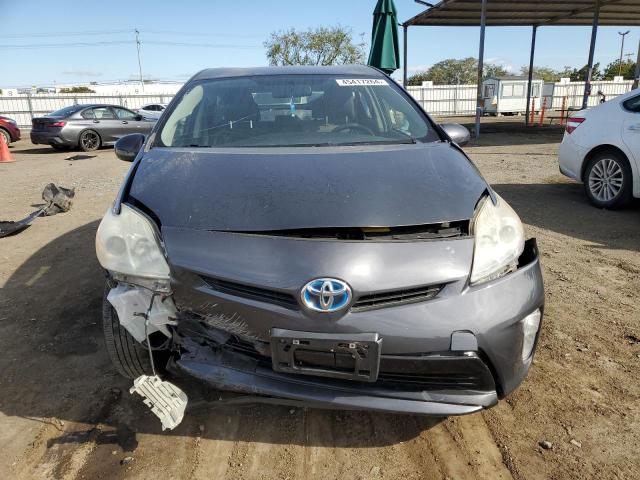 JTDKN3DU5D1624935 - 2013 TOYOTA PRIUS GRAY photo 5