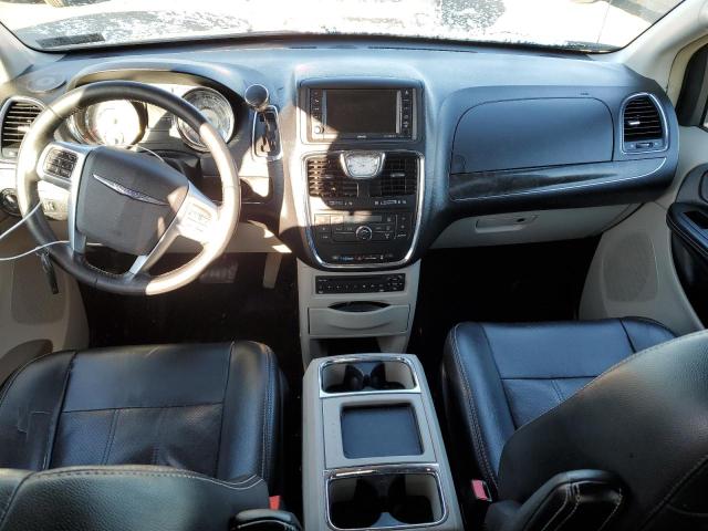 2C4RC1CG8CR143902 - 2012 CHRYSLER TOWN & COU TOURING L GRAY photo 8