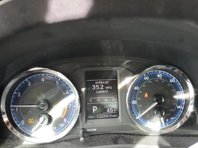 5YFBURHE4JP840713 - 2018 TOYOTA COROLLA L 白色 照片 9