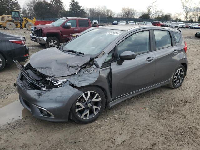 3N1CE2CP7GL369196 - 2016 NISSAN VERSA NOTE S GRAY photo 1