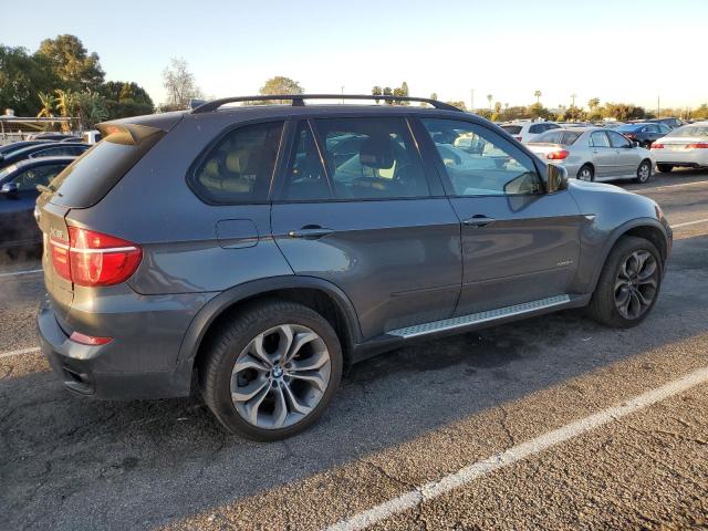 5UXZV8C52DL898778 - 2013 BMW X5 XDRIVE50I GRAY photo 3