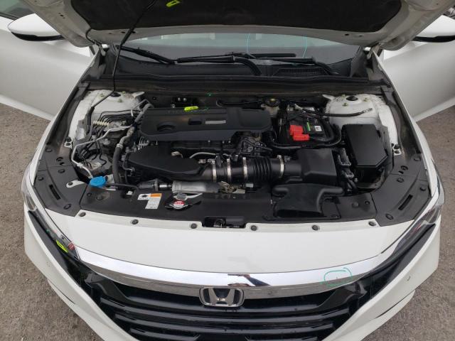 1HGCV2F91KA028484 - 2019 HONDA ACCORD TOURING WHITE photo 11