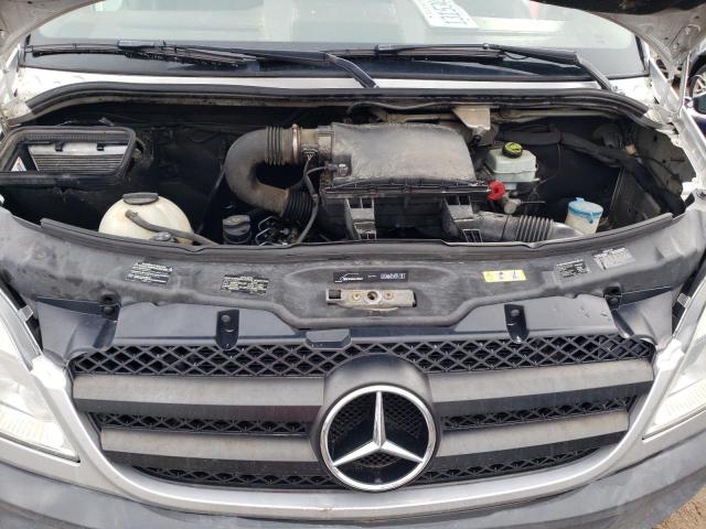 WD3PE7CC5D5729872 - 2013 MERCEDES-BENZ SPRINTER 2500 SILVER photo 12