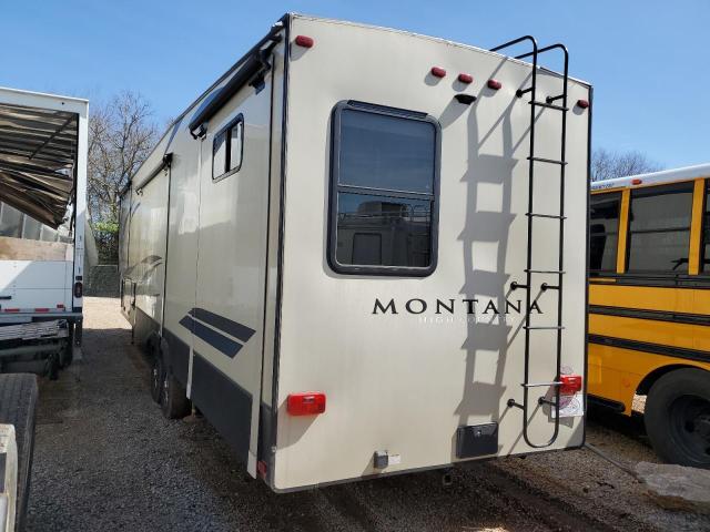 4YDF36529KA740476 - 2019 KEYSTONE MONTANA BEIGE photo 3