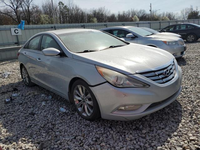 5NPEC4AC7BH143403 - 2011 HYUNDAI SONATA SE SILVER photo 4