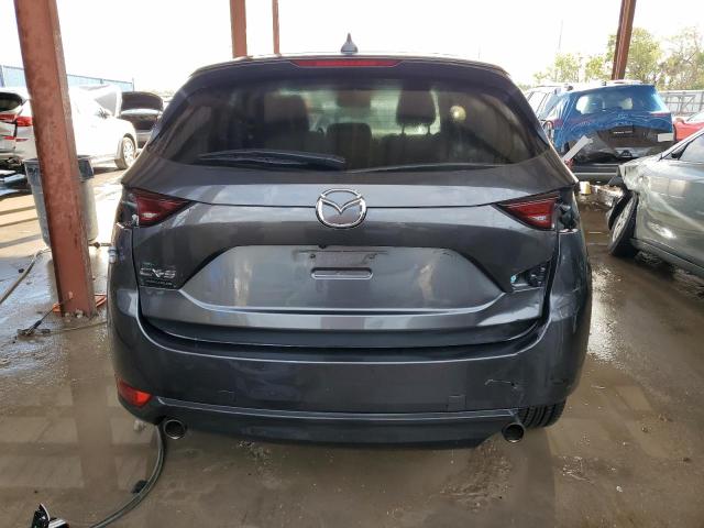 JM3KFACM4J0417500 - 2018 MAZDA CX-5 TOURING GRAY photo 6