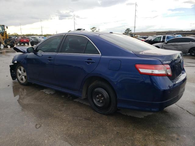 4T1BF3EK9BU770109 - 2011 TOYOTA CAMRY BASE BLUE photo 2