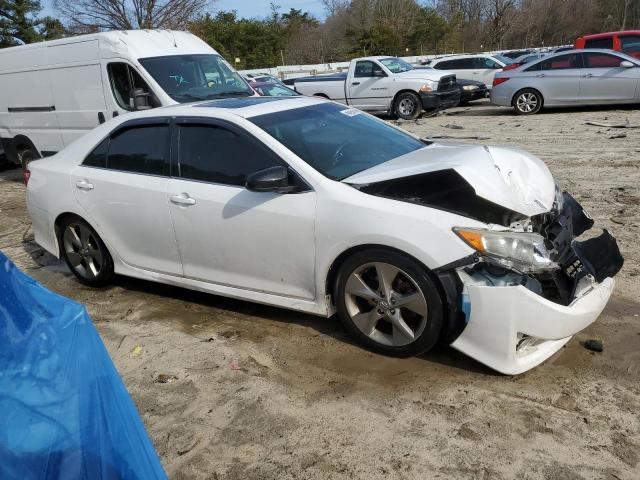 4T1BK1FK5EU548802 - 2014 TOYOTA CAMRY SE WHITE photo 4