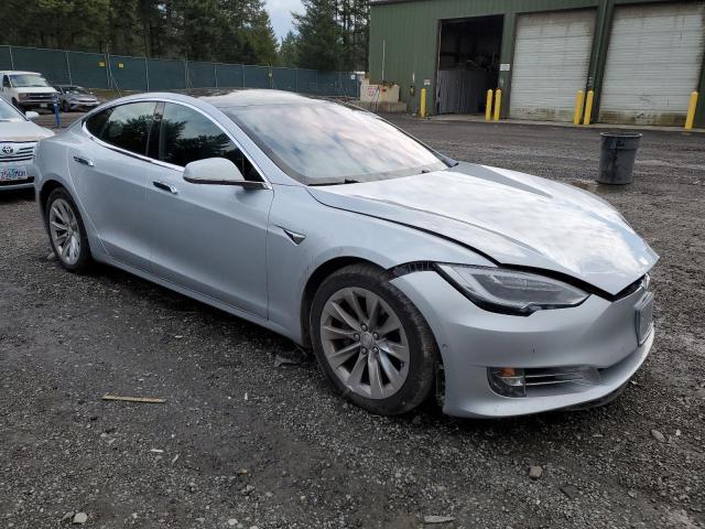 5YJSA1E2XGF175602 - 2016 TESLA MODEL S 银色 照片 4