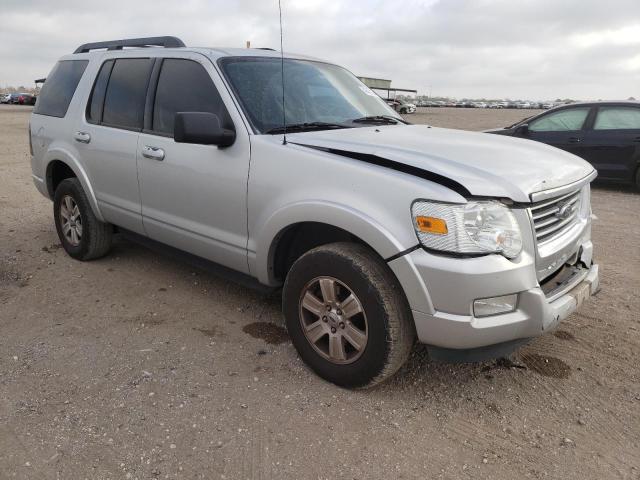 1FMEU6DEXAUA35752 - 2010 FORD EXPLORER XLT SILVER photo 4