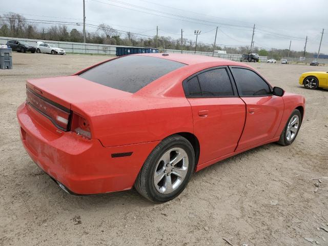 2C3CDXHG1EH263472 - 2014 DODGE CHARGER SXT RED photo 3