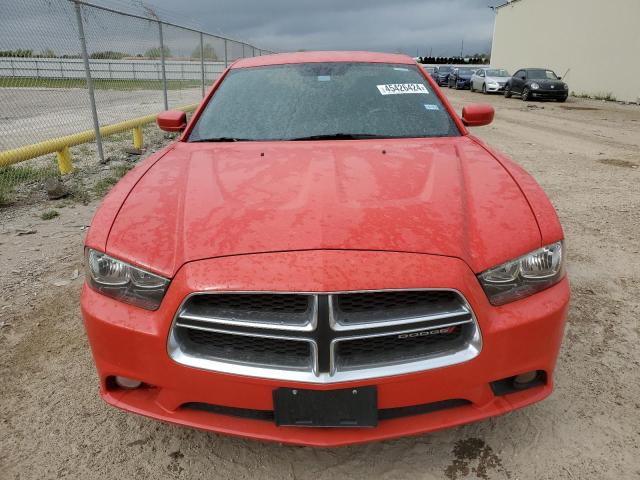 2C3CDXHG1EH263472 - 2014 DODGE CHARGER SXT RED photo 5