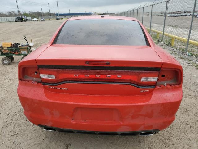 2C3CDXHG1EH263472 - 2014 DODGE CHARGER SXT RED photo 6