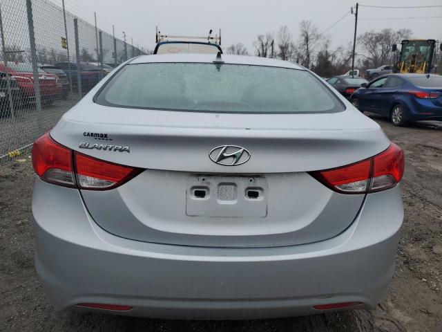 5NPDH4AE8DH299676 - 2013 HYUNDAI ELANTRA GLS SILVER photo 6