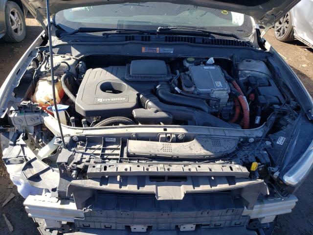 3FA6P0LU8FR143605 - 2015 FORD FUSION SE HYBRID SILVER photo 11