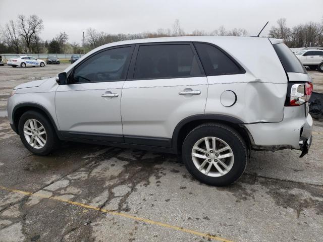 5XYKT3A63FG557721 - 2015 KIA SORENTO LX SILVER photo 2